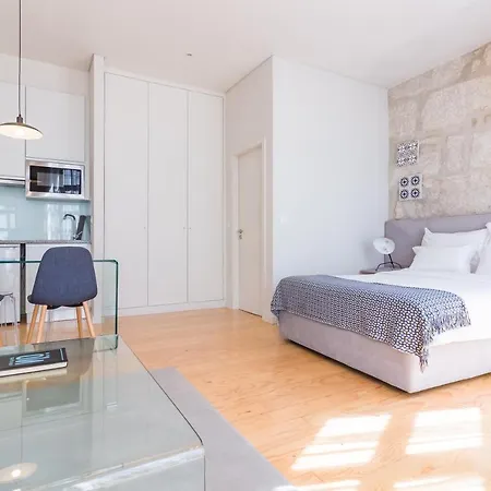 Apartment Near Porto