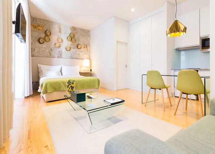 Near Lägenhet Oporto